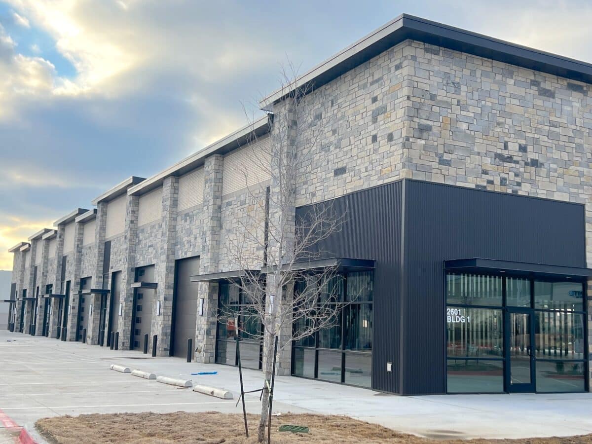 Prime Office Showroom Lewisville Legacy Commercial Realty